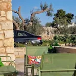 Tenuta Alle Macchie By Salentoaffitti Torre Suda
